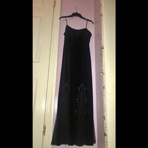 black prom dress